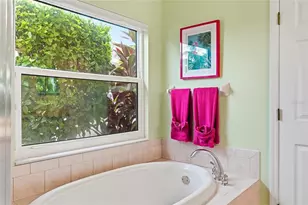 8643 46th Ave Cir W, Bradenton, FL 34210 - Photo 45