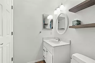 431 Cerromar Ln, Venice, FL 34293 - Photo 29