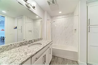 391 Aruba Circle #401, Bradenton, FL 34209 - Photo 37