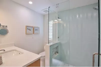 605 Concord Lane, Holmes Beach, FL 34217 - Photo 27