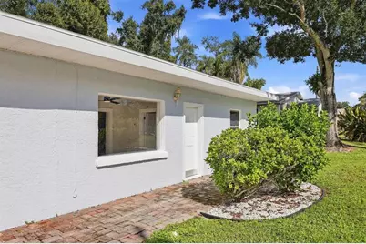 4620 Violet Avenue, Sarasota, FL 34233 - Photo 3