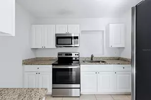 4620 Violet Ave, Sarasota, FL 34233 - Photo 7