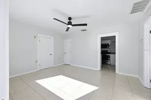 4620 Violet Ave, Sarasota, FL 34233 - Photo 13