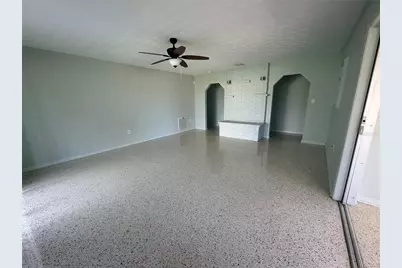 3111 26th Street W, Bradenton, FL 34205 - Photo 11