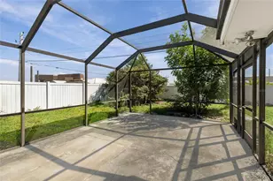 612 Center Rd, Venice, FL 34285 - Photo 25