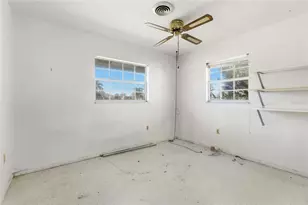 612 Center Rd, Venice, FL 34285 - Photo 17