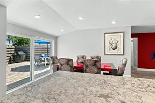 120 Whispering Sands Dr, Sarasota, FL 34242 - Photo 25