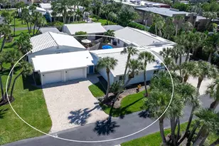 120 Whispering Sands Dr, Sarasota, FL 34242 - Photo 3