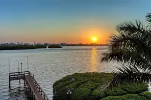 275 Lookout Point Dr, Osprey, FL 34229 - Photo 87