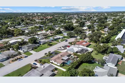 5206 7th Avenue Drive W, Bradenton, FL 34209 - Photo 43