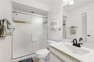 5610 Sheffield Greene Cir, Sarasota, FL 34235 - Photo 25