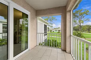 5610 Sheffield Greene Cir, Sarasota, FL 34235 - Photo 11