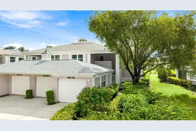 5610 Sheffield Greene Circle #6, Sarasota, FL 34235 - Photo 3