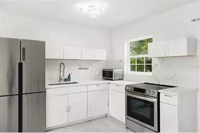 6815 Georgia Avenue, Bradenton, FL 34207 - Photo 13