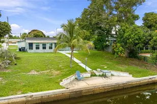 6815 Georgia Ave, Bradenton, FL 34207 - Photo 3