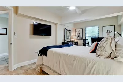 111 10th Street S #111, Bradenton Beach, FL 34217 - Photo 17