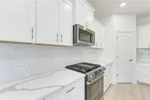 2521 Star Apple Wy, Sarasota, FL 34240 - Photo 13
