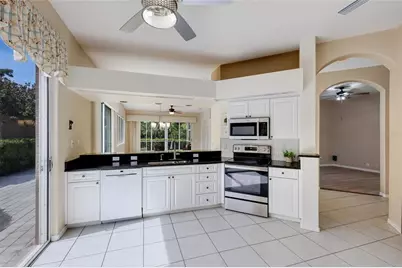 8702 52nd Drive E, Bradenton, FL 34211 - Photo 9