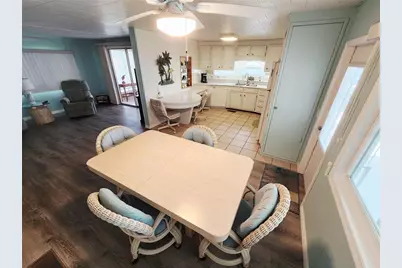 603 Cyprus Court, Bradenton, FL 34207 - Photo 9