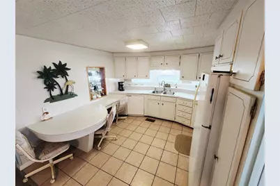 603 Cyprus Court, Bradenton, FL 34207 - Photo 5