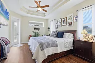 1753 Kingsdown Dr, Sarasota, FL 34240 - Photo 17