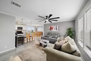 298 Bahama Dr, Palmetto, FL 34221 - Photo 5