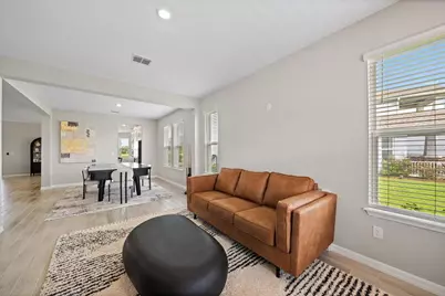 11107 Fieldstone Drive, Palmetto, FL 34221 - Photo 7