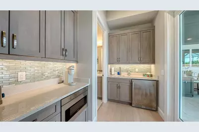 3100 Gulf Of Mexico Drive, Longboat Key, FL 34228 - Photo 25