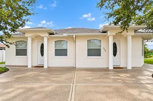 12113 Capilla Ln, North Port, FL 34287 - Photo 3