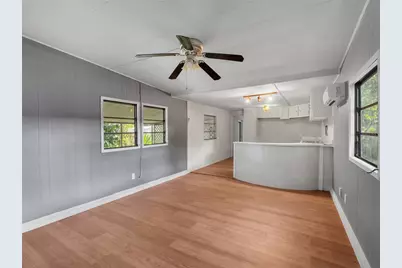 4863 Victoria Avenue, Sarasota, FL 34233 - Photo 13