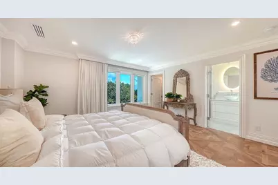 6529 Gulfside Road, Longboat Key, FL 34228 - Photo 27