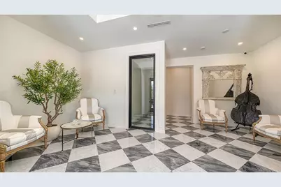 6529 Gulfside Road, Longboat Key, FL 34228 - Photo 3