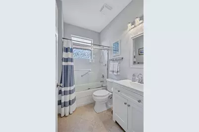 6311 43rd Court E, Sarasota, FL 34243 - Photo 35