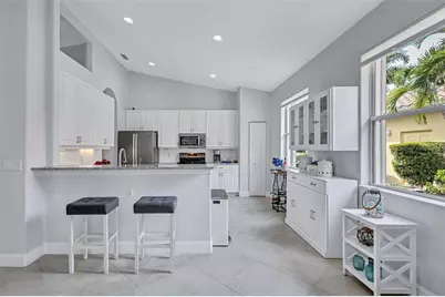 6311 43rd Court E, Sarasota, FL 34243 - Photo 19