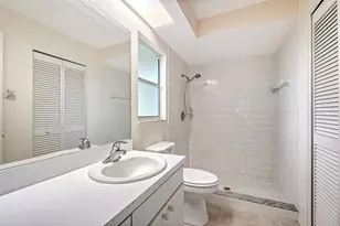 6822 Tema Ln, Sarasota, FL 34241 - Photo 17