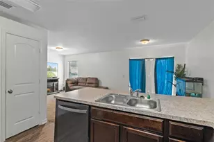 26484 Kevin Kelly Ave, Brooksville, FL 34602 - Photo 15