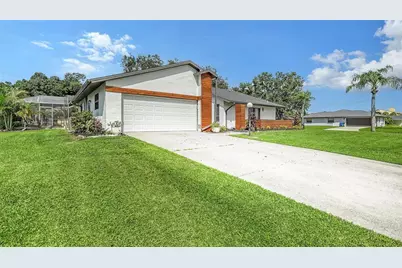 5744 Augusta Circle, Sarasota, FL 34238 - Photo 3