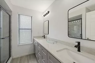 5744 Augusta Cir, Sarasota, FL 34238 - Photo 27
