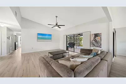 5744 Augusta Circle, Sarasota, FL 34238 - Photo 9