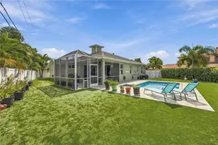 432 W Gate Dr, Venice, FL 34285 - Photo 49