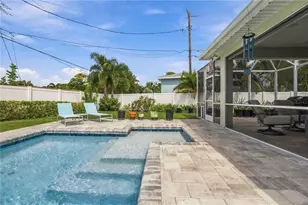 432 W Gate Dr, Venice, FL 34285 - Photo 47