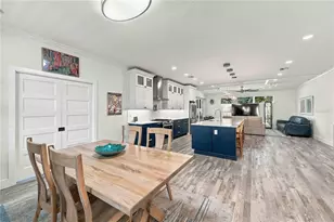 432 W Gate Dr, Venice, FL 34285 - Photo 19