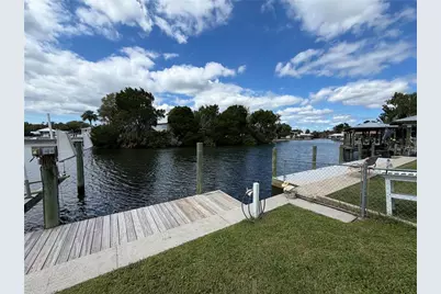 1610 NW 20th Avenue, Crystal River, FL 34428 - Photo 11