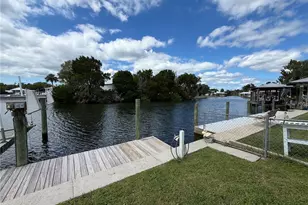 1610 NW 20th Ave, Crystal River, FL 34428 - Photo 11