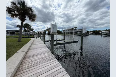 1610 NW 20th Avenue, Crystal River, FL 34428 - Photo 9