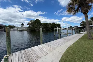 1610 NW 20th Ave, Crystal River, FL 34428 - Photo 13