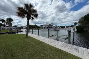 1610 NW 20th Ave, Crystal River, FL 34428 - Photo 7