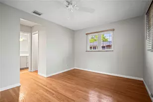 6512 Bowline Dr, Sarasota, FL 34231 - Photo 13