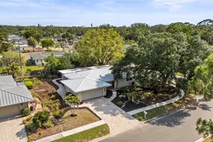 6512 Bowline Dr, Sarasota, FL 34231 - Photo 25