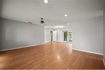 6512 Bowline Drive, Sarasota, FL 34231 - Photo 3